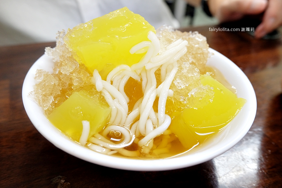 鹿港傳統粉粿冰（源記）。隱藏版粉粿躲這裡，賣完老闆直接關鐵門！ @嘿!部落!