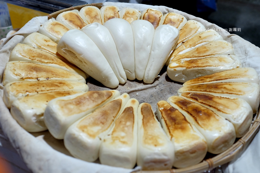 忠貞秦記山東饅頭店。在地人都不想透露的祕密：40 年隱藏版羊角饅頭必吃！ @嘿!部落!