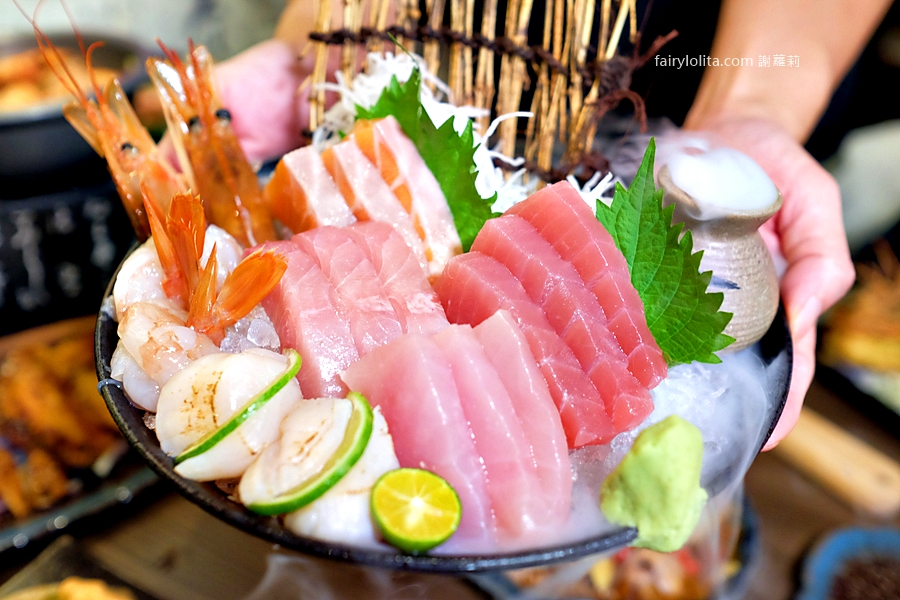 即時熱門文章：一畝田居酒屋。深夜想微醺就來這！桃園藝文特區隱藏版超強居酒屋！