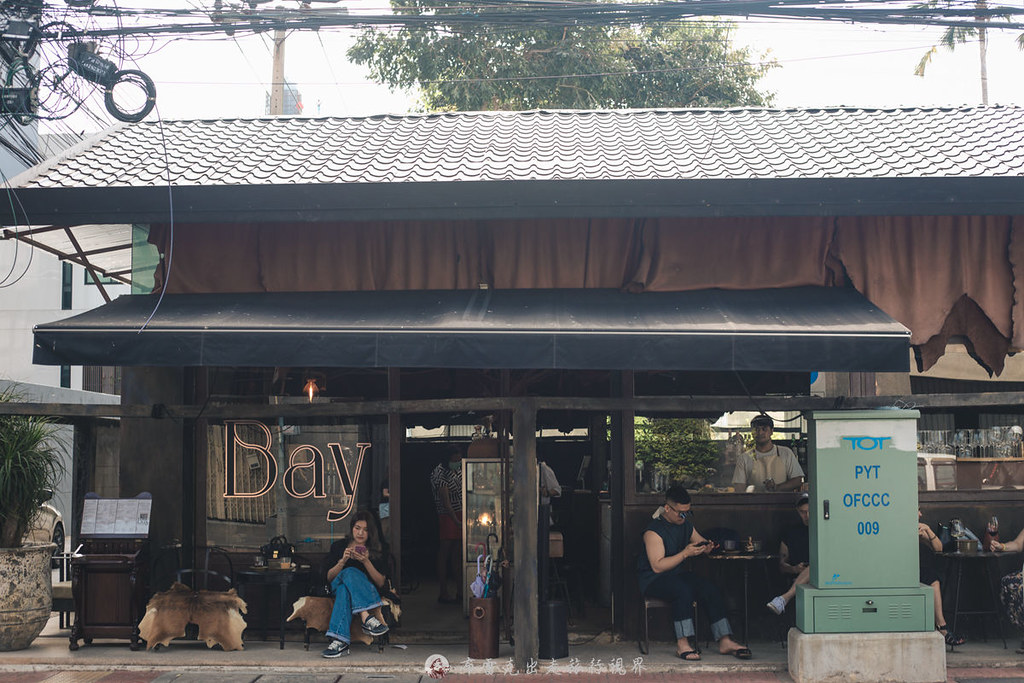 即時熱門文章：BAY Aree｜近曼谷阿黎站的工業風咖啡廳大推好吃的甜點