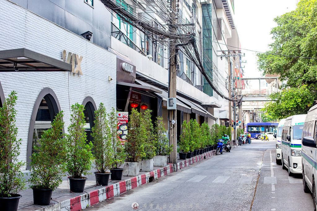 VIX Bangkok Hotel at Victory Monument｜位於曼谷勝利盃站的平價乾淨飯店一晚竟然只要一千元 @嘿!部落!