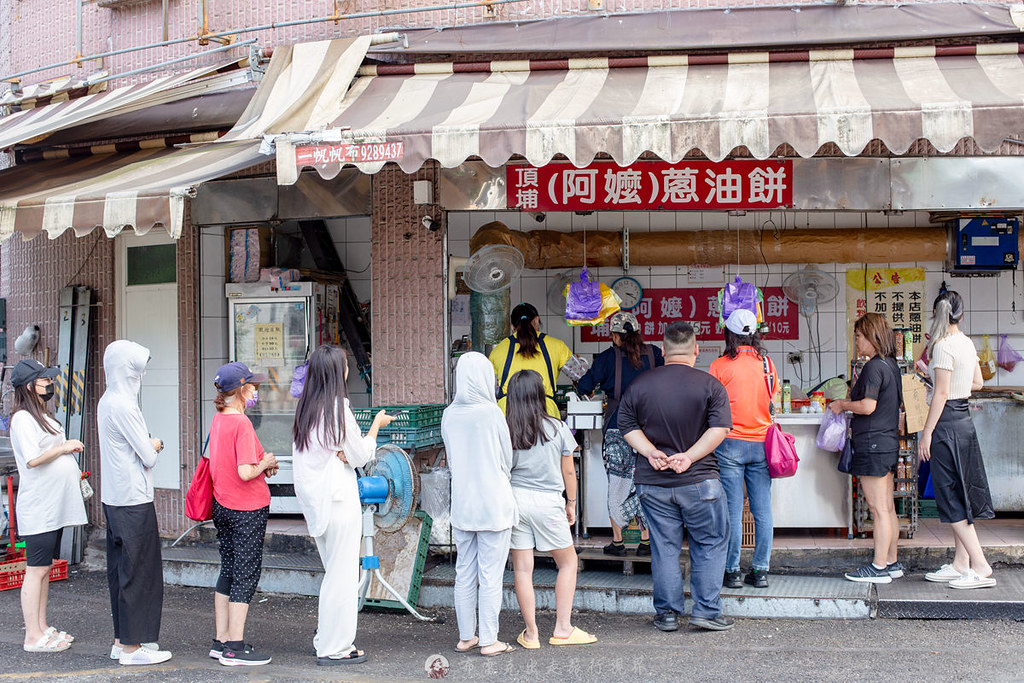頂埔阿嬤蔥油餅｜生意好到每天都排隊的宜蘭頭城礁溪一帶人氣蔥油餅 @嘿!部落!