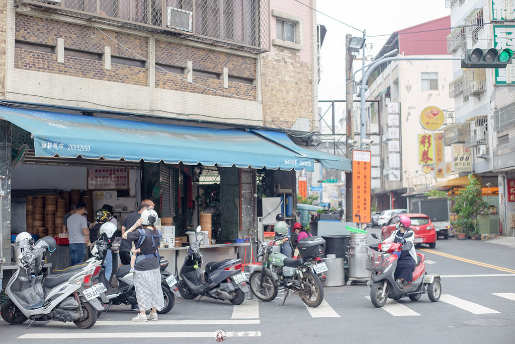 天津苟不理湯包｜咬下去會噴汁的台中信義街無名湯包點飲料讓你自助裝 @嘿!部落!