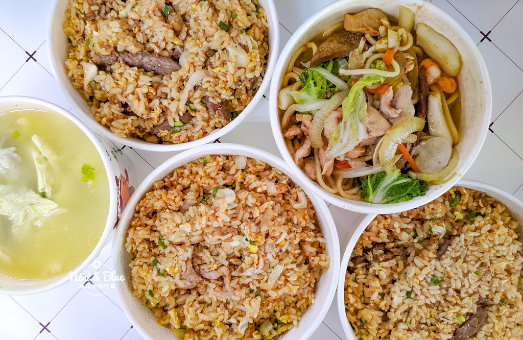 復興現炒-台中火車站人氣炒飯店，米粒分明鍋氣濃郁，台中文化部文化資產園區對面 @嘿!部落!