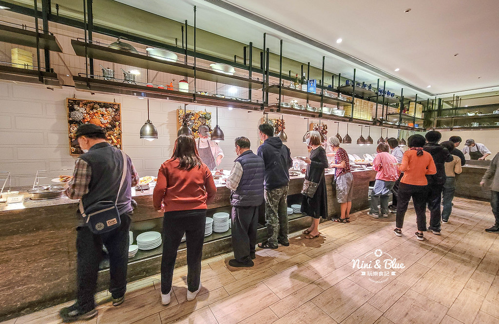 台中金典酒店栢麗廳吃到飽 | 評價兩極的台中吃到飽自助百匯餐廳，大開箱! @嘿!部落!