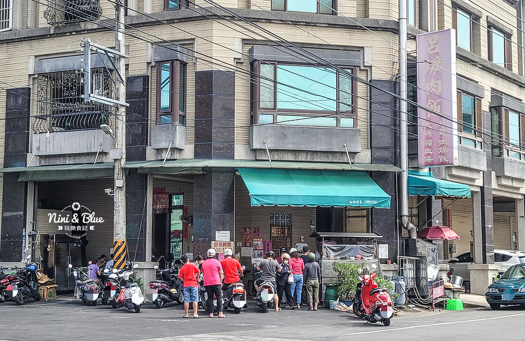 呂爌肉飯 | 潭子火車站旁的在地人台式早午餐，爌肉飯、炒麵加綜合湯最對味 @嘿!部落!
