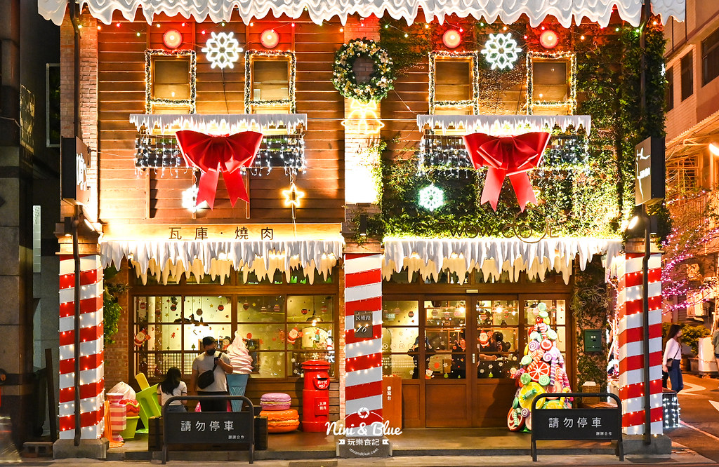 瓦庫燒肉薑餅屋 | 2022台中耶誕打卡景點，有最美薑餅屋美稱的耶誕景點就在台中火車站