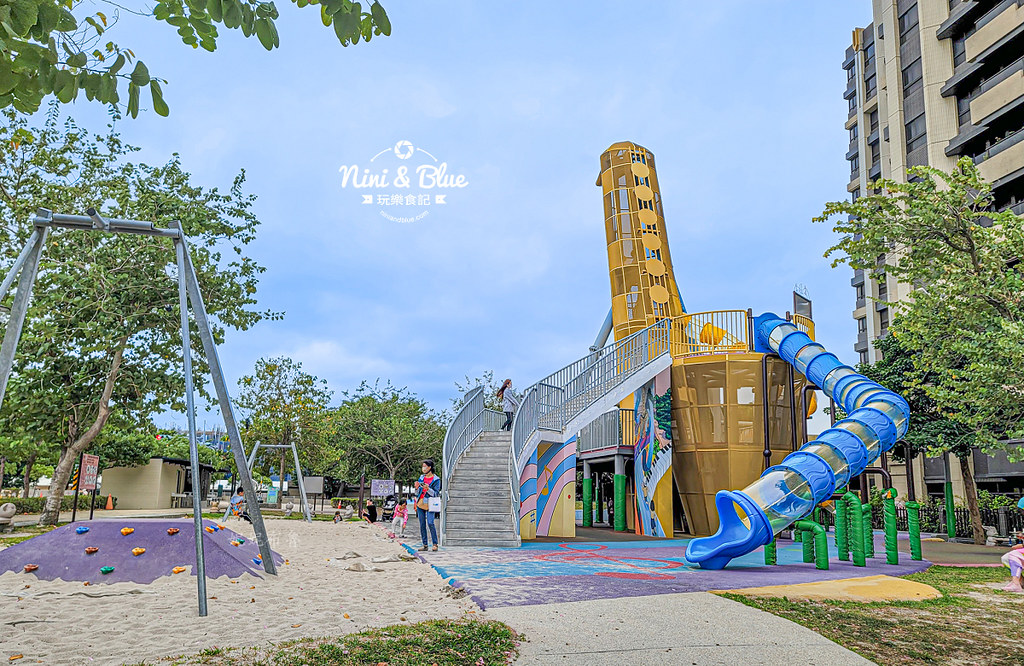 頭份音樂公園 – 7米薩克斯風主題旋轉溜滑梯超刺激，3種滑道滿足大小朋友 @嘿!部落!