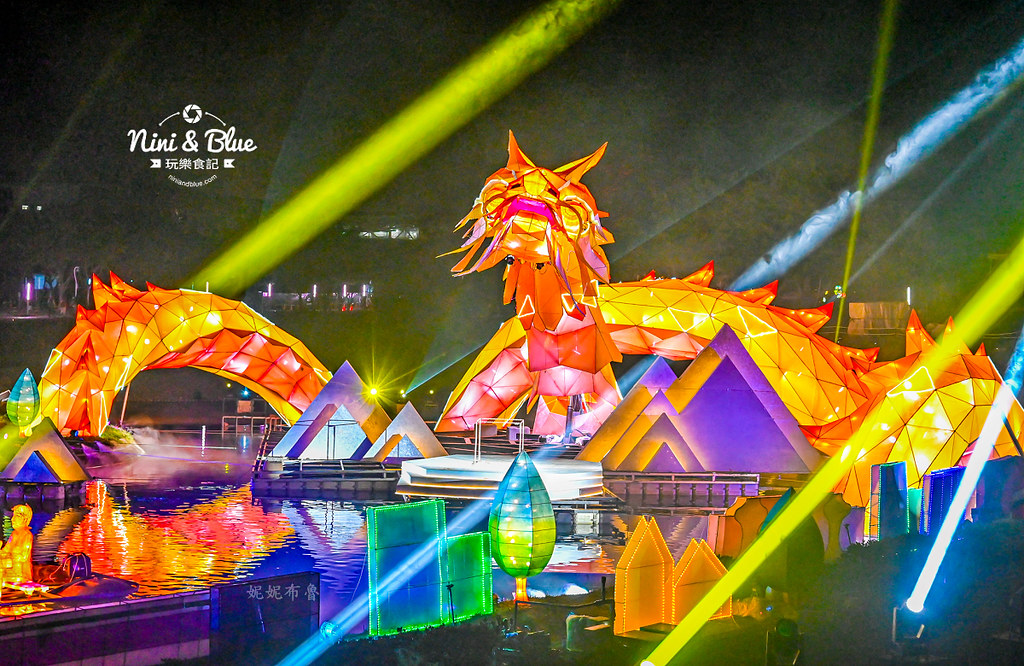 即時熱門文章：2024台中燈會，中台灣元宵燈會-超狂76米水上巨龍主燈秀，夢幻爆擊馬卡龍，8大特色燈區超精彩