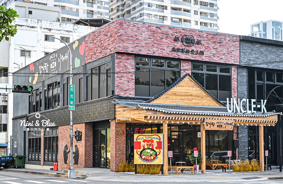 即時熱門文章：Uncle-K韓國馬鈴薯排骨火鍋-台中公益店，點鍋可超值無限續加小菜，也有平日商業午餐