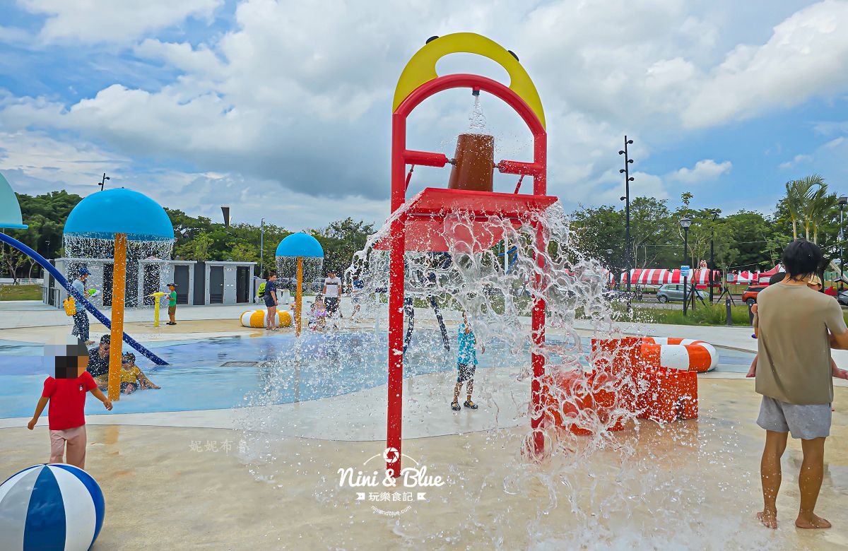 斗六人文親水公園 – 23組免費戲水設施,串聯膨鼠森林公園,金瓜鼠樂園,雲林最強親子玩水公園推薦 斗六人文親水公園 – 23組免費戲水設施,串聯膨鼠森林公園,金瓜鼠樂園,雲林最強親子玩水公園推薦
