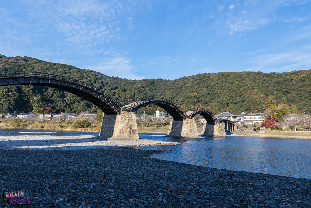 岩國錦帶橋｜山口縣日本–日本三大奇橋之一，採用複雜的組合式建造技法，五道拱門構造的木橋 @嘿!部落!