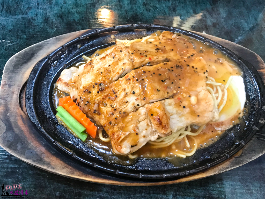 來來牛排館|沙鹿台中– 海縣超過30年的老字號牛排館，從小吃到大的台式平價牛排 @嘿!部落!