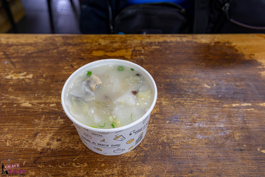 阿妹的店鼎邊糊–馬祖菜市場裡的人氣早餐，一整碗都是鮮美的海味 @嘿!部落!