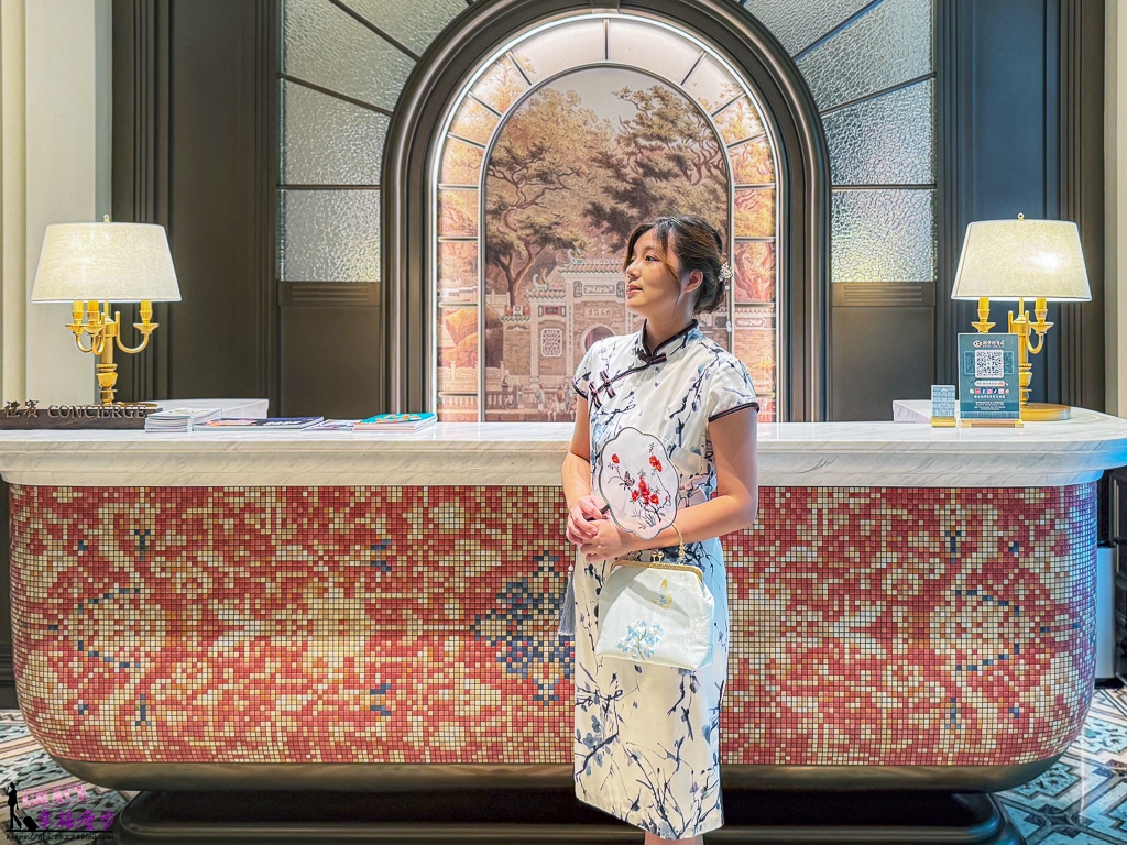 旗緣 澳門旗袍體驗店 ｜澳門–入住新中央酒店有旗袍體驗之旅，酒店復古場景每個角落都好拍 @嘿!部落!