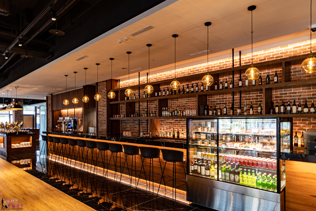 禾憶餐酒館Hoi Bistro &amp; Bar｜梧棲區台中市–震大金鬱金香酒店的特色餐酒館，主打摩登歐亞創意料理、自助早午餐菜色相當豐富 @嘿!部落!