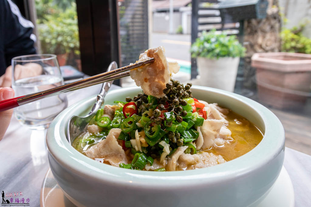 紅皇后川酒&bull; RED QUEEN BISTRO｜大安區台北市–時尚感的川菜餐酒館，環境跟餐點表現都很不錯 @嘿!部落!