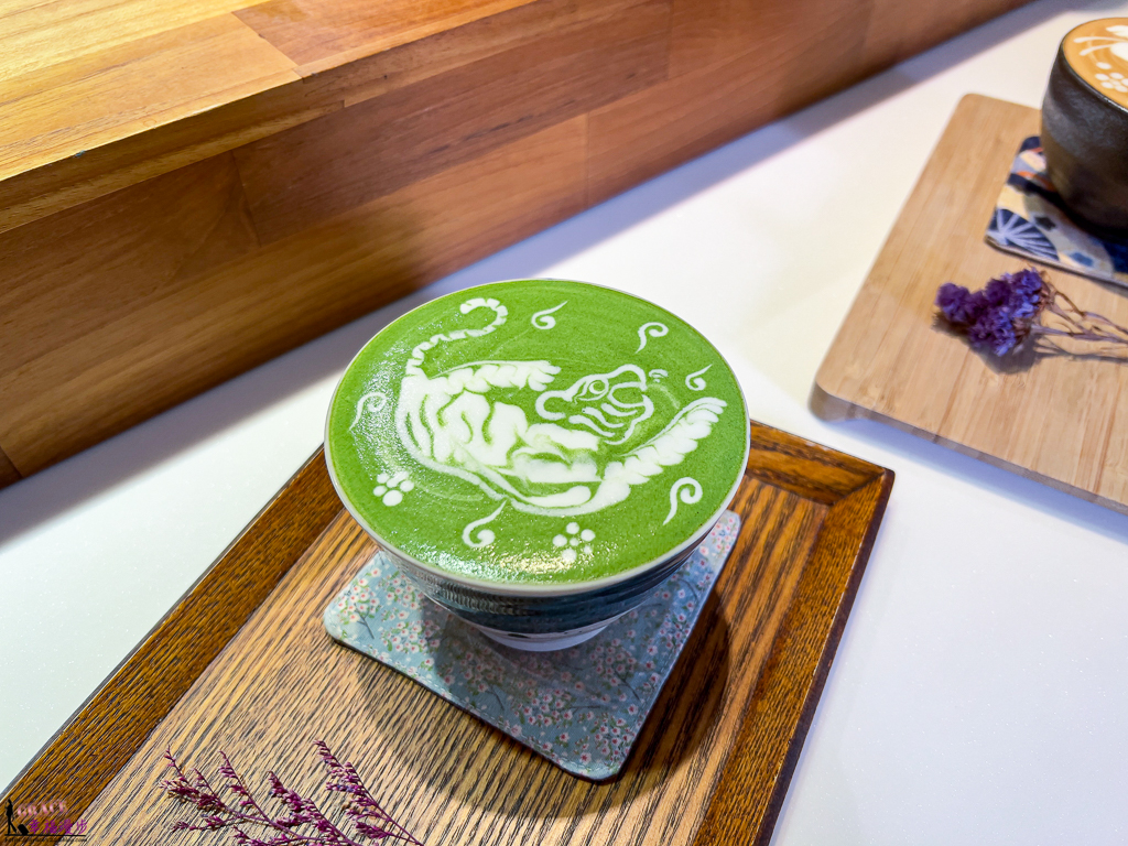 Yasumi cafe｜南區台中市–品嚐一杯世界拉花冠軍的咖啡，拉花圖案超強的 @嘿!部落!