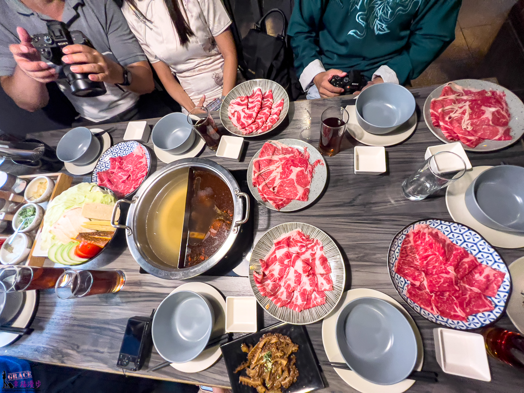 六合極品海鮮鍋物專門店｜金城鎮金門縣–模範老街內的鮮美火鍋，肉品、海鮮食材品質都很頂級 @嘿!部落!