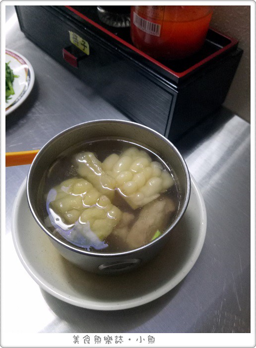 金峰魯肉飯-鳳梨苦瓜雞湯