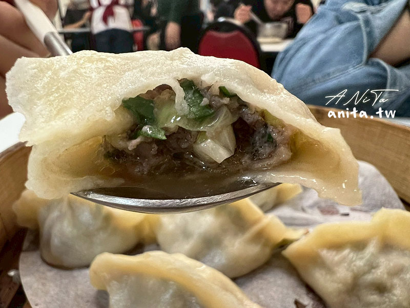 利長春小吃店｜好吃經濟又實惠，推薦牛肉蒸餃、菜肉餛飩 @嘿!部落!