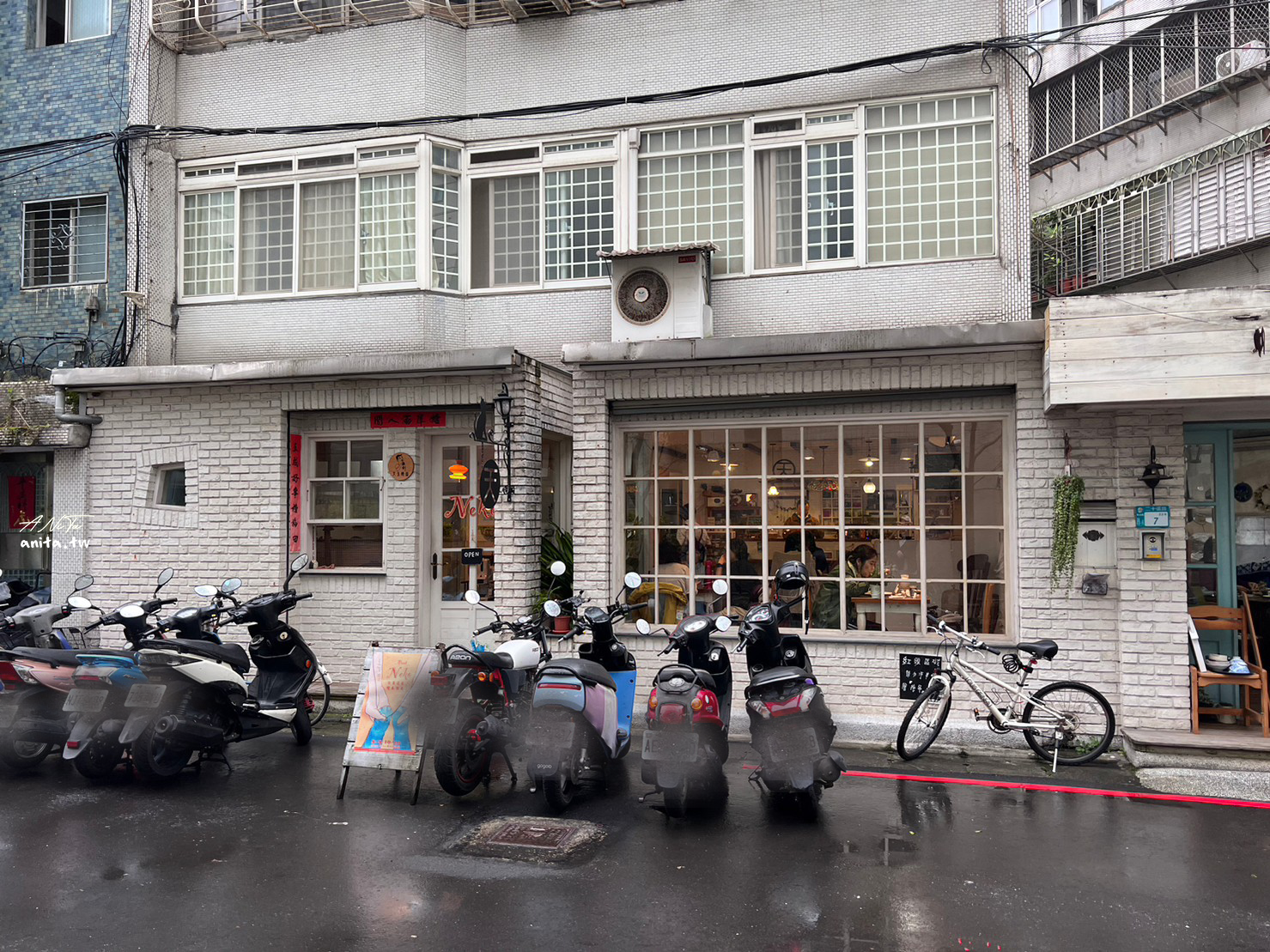 新店大坪林捷運站|平日不限時.戚風蛋糕出色的「天玉糖咖啡」 新店大坪林捷運站|平日不限時.戚風蛋糕出色的「天玉糖咖啡」