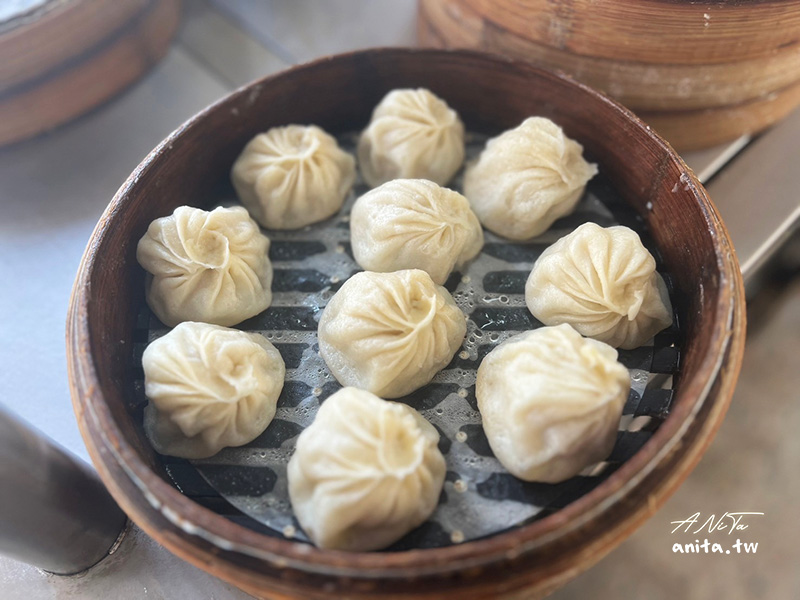 （已歇業）李師傅小籠包｜南勢角早餐，皮薄汁多的小籠包一口一顆好過癮 @嘿!部落!