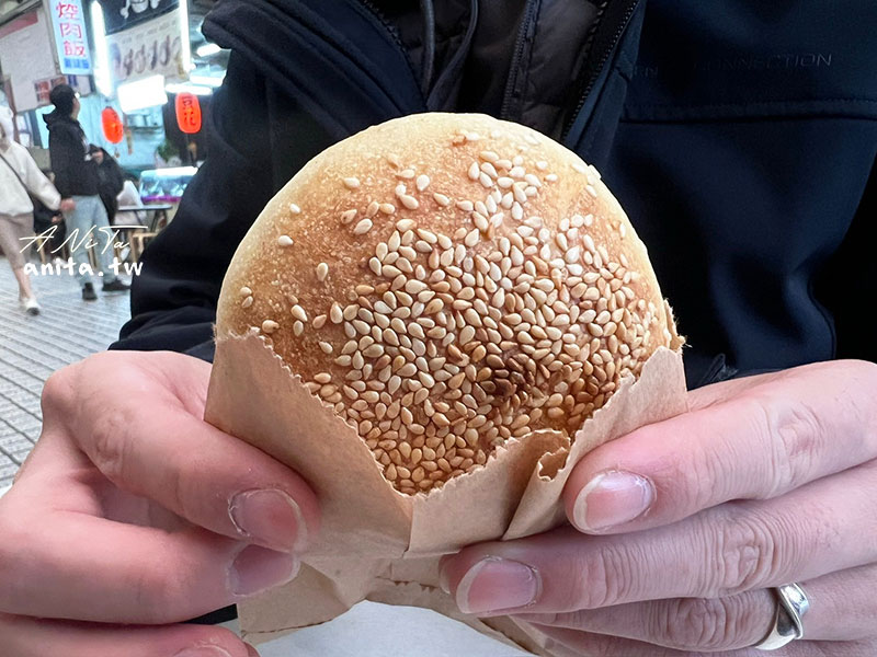 麵鄉 安徽淮南牛肉湯｜外省風味，牛肉湯配老麵香蔥燒餅，胡椒餅意外的好吃 @嘿!部落!