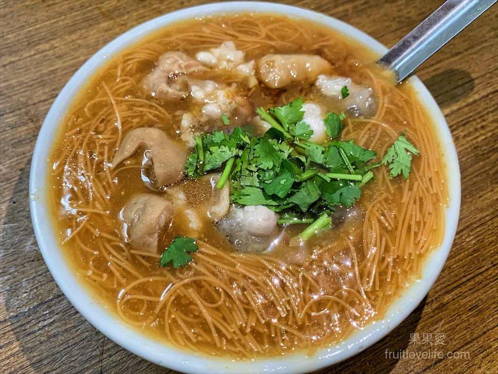 義艋舺大腸蚵仔麵線肉圓&rang;台中太平美食小吃，偶然發現的好吃大腸蚵仔麵線，結果肉圓也是這裡的必點必吃的 @嘿!部落!