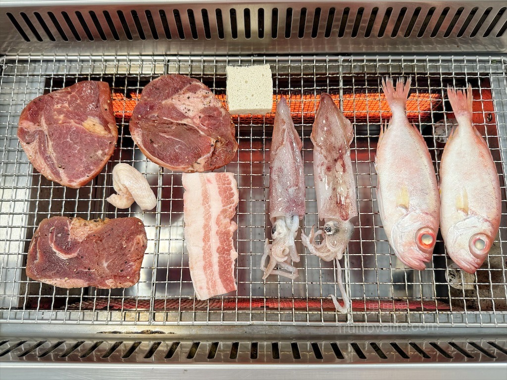 澎湖享燒烤Enjoy BBQ|澎湖馬公燒烤吃到飽，冷氣開放無煙燒烤吃到飽，鮮蚵、小管、海魚任你夾 @嘿!部落!