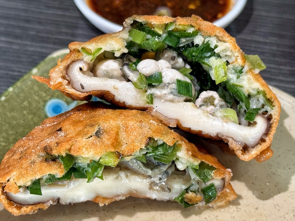 新街廟口扣嗲|南投名間扣仔嗲，抽籤點餐超好玩！酥脆蚵嗲、限量香菇蚵嗲，不能錯過的在地小吃 @嘿!部落!