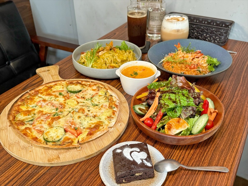 Vesuvio 維蘇威咖啡&rang;南投埔里寵物友善義式料理咖啡廳，結合各種不同的香料，創造出美味的義大利麵、燉飯、披薩 @嘿!部落!