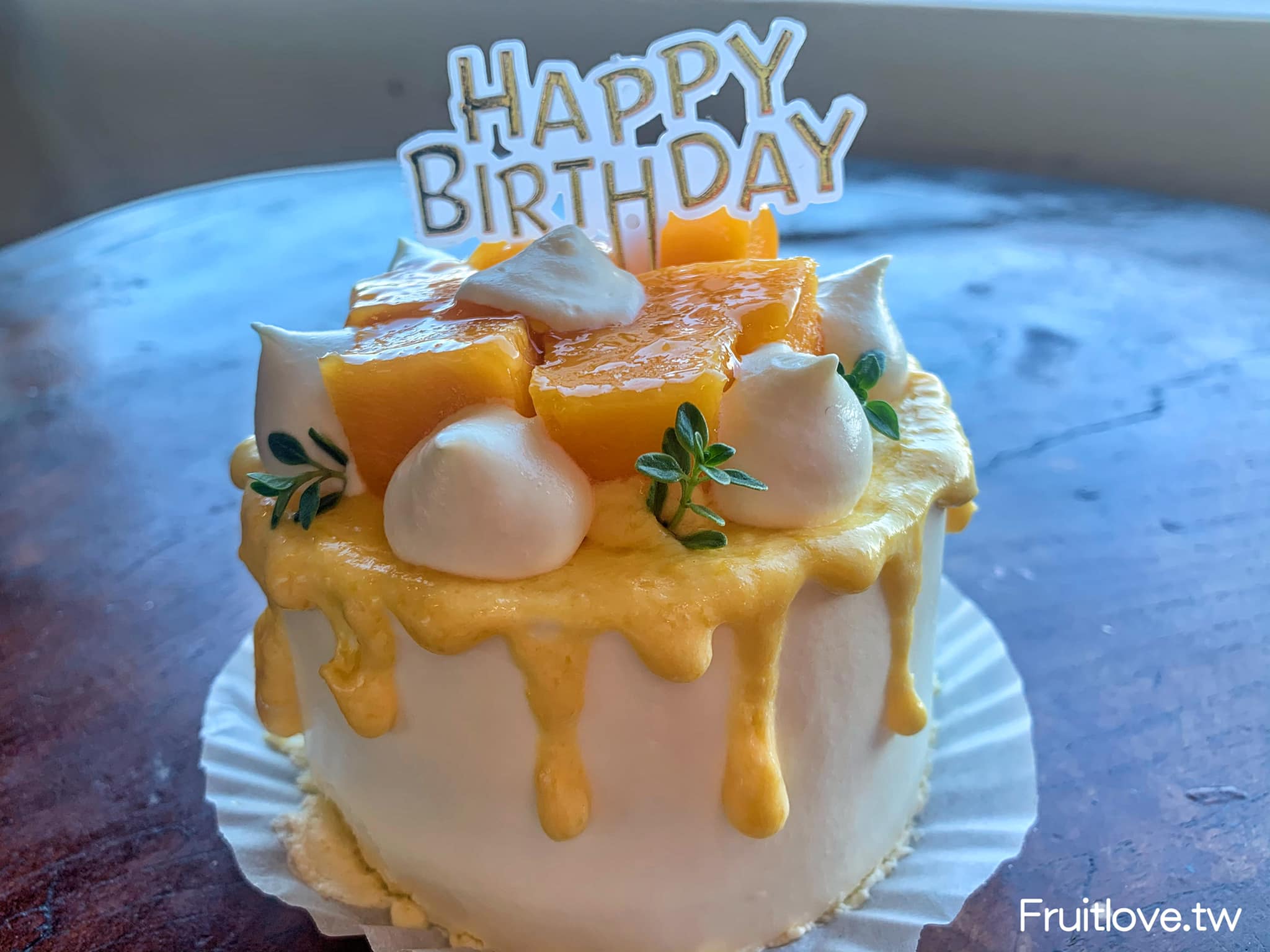 飛糕糕食啡宅&rang;小巷道內的文青咖啡店，生日小蛋糕美味不甜膩-宜蘭五結美食/寵物友善 @嘿!部落!
