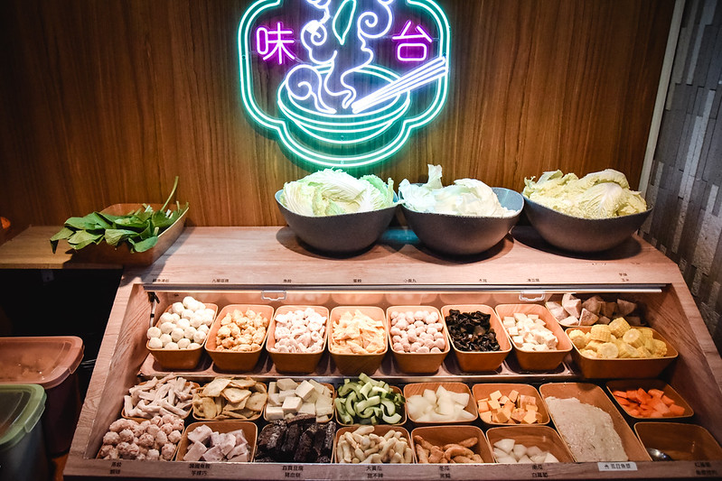 林口美食｜狂一鍋大推燒酒烏骨雞蛤蠣鍋｜不限時吃到飽 $299元起 台式湯頭火鍋涮涮鍋 @嘿!部落!
