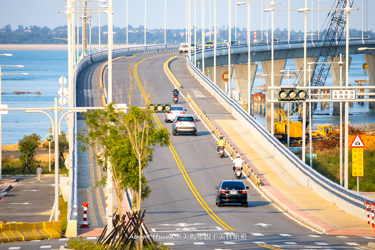 金門景點 金門大橋 臺灣第一座深水域的跨海大橋 通往小金門的必經之處 建議開車前往唷! @嘿!部落!