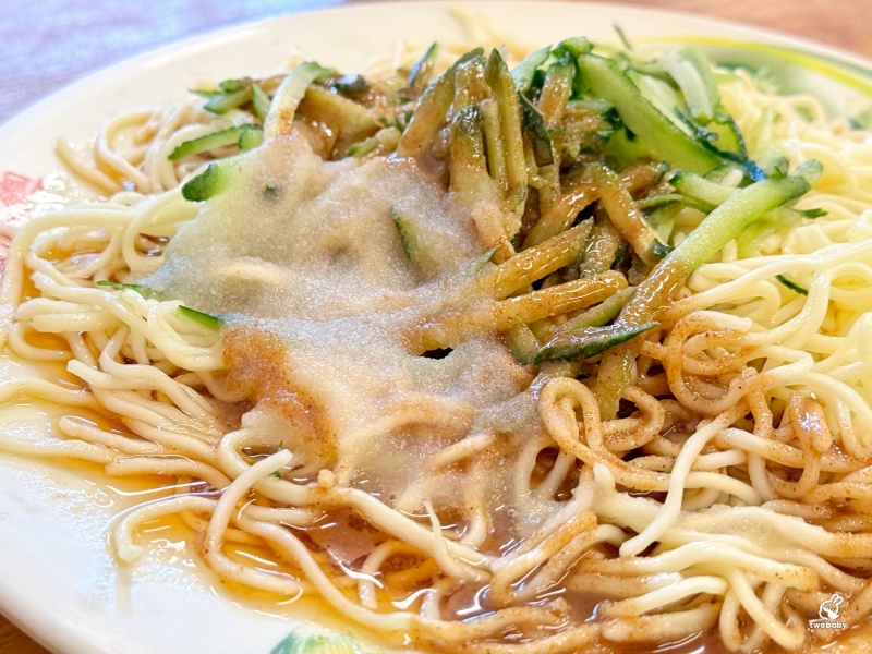 洪記涼麵 在地人激推必吃的涼麵 生意好到開雙店面！ @嘿!部落!