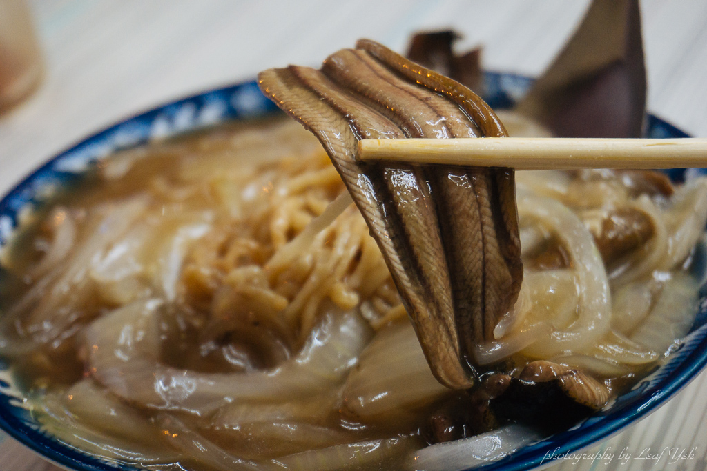 【台南】進福炒鱔魚專家│酸甜咕溜，道地台南鱔魚意麵！ 、台南中西區宵夜、府前路鱔魚意麵、台南美食小吃 @嘿!部落!