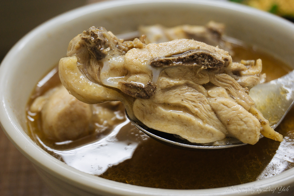 即時熱門文章：【台北】金佳美食阿圖麻油雞(總店)│說好不再吃啦，今年最後一碗麻油雞就你啦！ 林森北路麻油雞、林森北路美食小吃