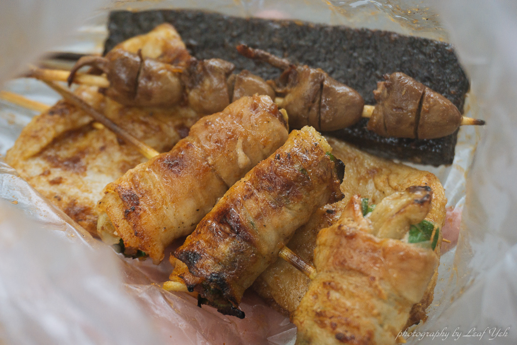 【宜蘭】龘烤肉風味(龍龍龍烤肉風味羅東夜市1080號)│就是忍不住愛吃這味，羅東夜市碳烤老店！ 、羅東夜市必吃美食小吃、羅東夜市碳烤