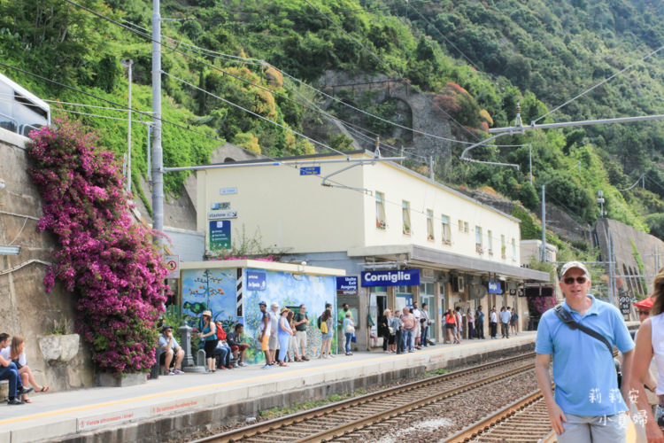 【義大利自助旅行】五漁村國家公園Cinque Terre。Corniglia & Monterosso交通方式、推薦美食與知名景點