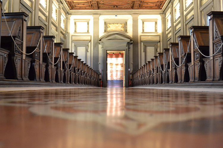 【義大利】佛羅倫斯景點推薦–聖羅倫佐主教堂 Basilica di San Lorenzo。羅倫佐紀念圖書館 Bibilioteca Medicea Laurenziana