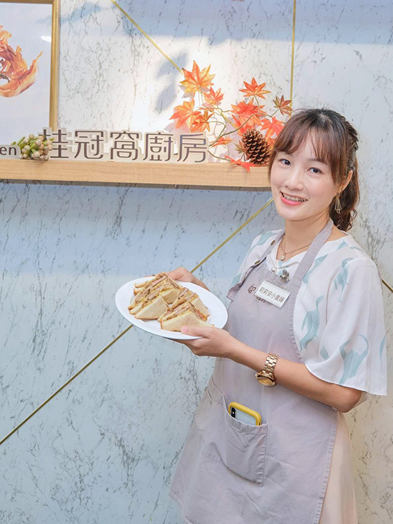 【料理】中秋創意燒烤輕鬆做。照燒烤牛排三明治食譜｜桂冠日式照燒醬 @嘿!部落!