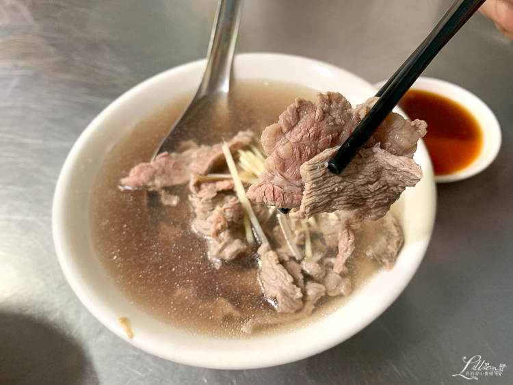 【嘉義美食推薦】東市場王媽媽牛雜湯。老嘉義人的早餐店&amp;造訪嘉義必吃美食 @嘿!部落!