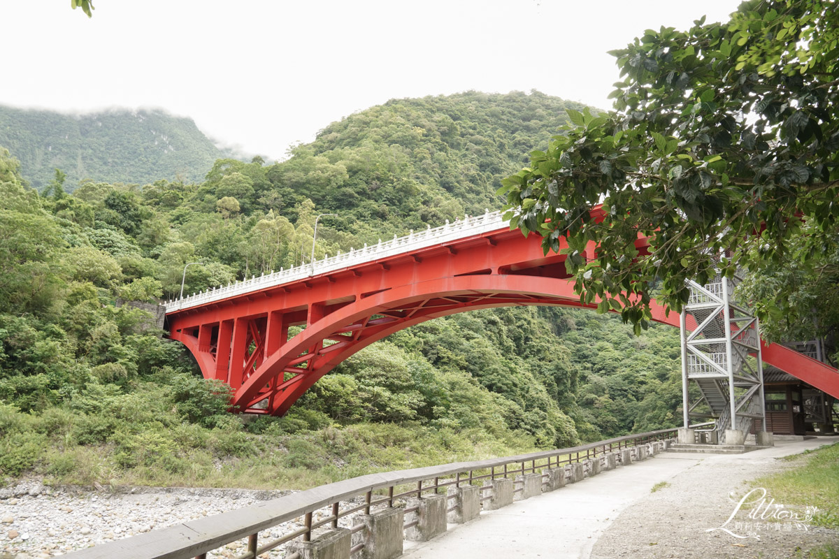 【花蓮親子景點推薦】太魯閣國家公園小錐麓自然步道。新手級步道，20分鐘輕鬆走在繩結吊橋上欣賞砂卡噹溪出海口，享受山林樂趣 @嘿!部落!