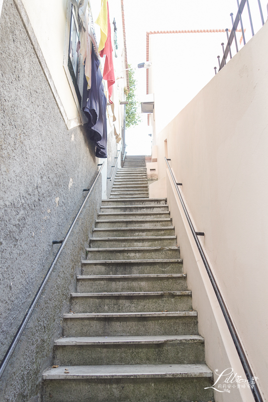 里斯本自由行郊區景點推薦：辛特拉一日遊-辛特拉旅館推薦布利斯別墅酒店 Sintra Bliss House。辛特拉火車站前交通便利，環境乾淨舒服，還附好吃的早餐 @嘿!部落!