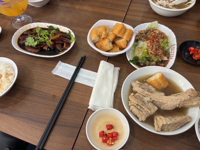 [食記] 發起人肉骨茶 新加坡 Founder Bak Kut Teh Singapore @嘿!部落!