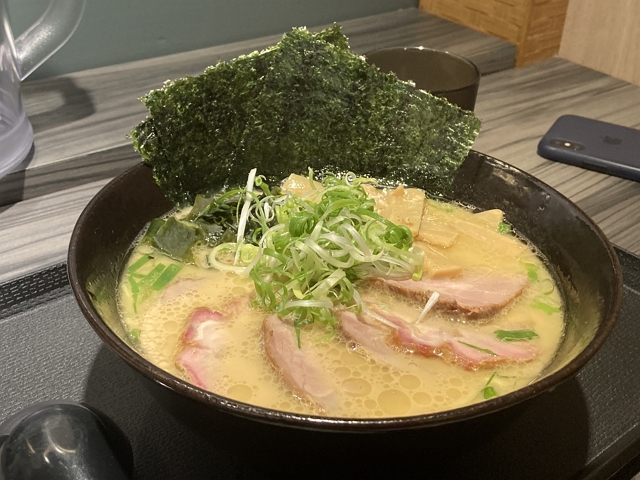 [食記] 台北 民權西路 黑田屋拉麵店 @嘿!部落!