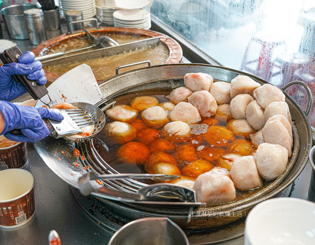 龍山寺美食│川業肉圓菜單必點油炸紅糟新竹肉圓，萬華肉圓百年老店 @嘿!部落!