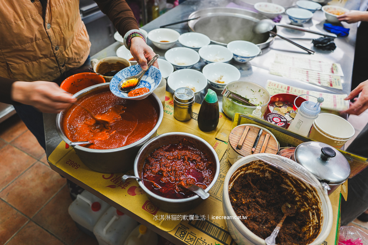宜蘭美食｜南陽香辣麵羅東夜市商圈附近美食又稱蘭陽香辣麵 (影片) @嘿!部落!