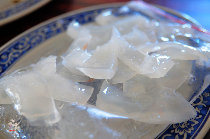 澎湖西嶼｜阿虹的店～小管麵線ｘ小管生魚片ｘ海膽炒蛋ｘ三杯小卷ｘ燒酒螺ｘ仙人掌冰淇淋 @嘿!部落!